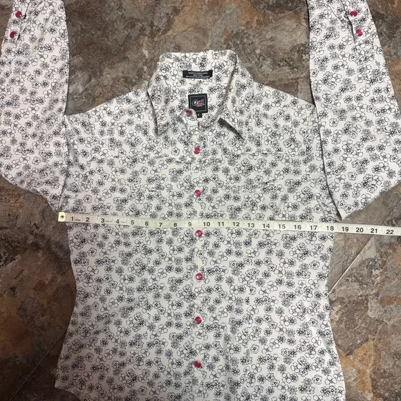 Cruel Girl Black and White Floral Shirt with red snaps size S - Picture 3 of 6